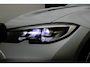 BMW 3-Serie 320i Executive Edition Leder/Stof, Virtual, Cruise, Apple Carplay, LED, Climate, PDC, 19''