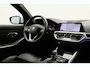 BMW 3-Serie 320i Executive Edition Leder/Stof, Virtual, Cruise, Apple Carplay, LED, Climate, PDC, 19''