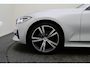 BMW 3-Serie 320i Executive Edition Leder/Stof, Virtual, Cruise, Apple Carplay, LED, Climate, PDC, 19''