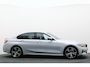 BMW 3-Serie 320i Executive Edition Leder/Stof, Virtual, Cruise, Apple Carplay, LED, Climate, PDC, 19''