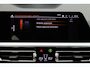 BMW 3-Serie 320i Executive Edition Leder/Stof, Virtual, Cruise, Apple Carplay, LED, Climate, PDC, 19''