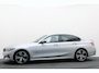BMW 3-Serie 320i Executive Edition Leder/Stof, Virtual, Cruise, Apple Carplay, LED, Climate, PDC, 19''
