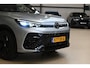 Volkswagen Tiguan 1.5 eHybrid 272 PK R-Line | Trekhaak | 360° | IQ. Light | 100% (Dealer) onderhouden label