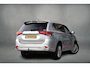 Mitsubishi Outlander 2.4 PHEV Intense+ | Trekhaak | Schuifdak | Half Leer | Stuur- en Stoelverwarming