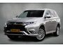 Mitsubishi Outlander 2.4 PHEV Intense+ | Trekhaak | Schuifdak | Half Leer | Stuur- en Stoelverwarming