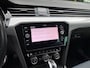 Volkswagen Passat Variant Business 1.4 PHEV 218 pk - trekhaak - camera - winterpack - zuinig!