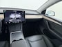 Tesla Model Y Long Range AWD 75 kWh VAN:42.900,- VOOR:39.877,- UW HERFSTVOORDEEL:3.023,- SOH 94,8% | TESLA FABRIEKSGARANTIE TOT 2028 OF 80.000KM! | FABRIEKSGARANTIE OP ACCU & AANDRIJFLIJN TOT 2032 OF 192.000 KM|