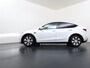 Tesla Model Y Long Range AWD 75 kWh VAN:42.900,- VOOR:39.877,- UW HERFSTVOORDEEL:3.023,- SOH 94,8% | TESLA FABRIEKSGARANTIE TOT 2028 OF 80.000KM! | FABRIEKSGARANTIE OP ACCU & AANDRIJFLIJN TOT 2032 OF 192.000 KM|