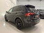 Volkswagen Tiguan 2.0 TSI 4Motion 3x R-Line BLACK PANO/VOL-LEER/20"/360CAM/LED-PLUS/ACC/MEMORY/VIRTUAL/CARPLAY/PRIVACY/DONKERE-HEMEL/EL.A.KLEP/DEEP BLACK PEARL