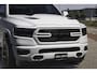 Dodge Ram DEMO | SPORT V8 5.7 402PK | Krachtige Hemi | Panorama Dak | 12' Scherm Comfortabele Dubbele Cabine met Royale 5 Zitplaatsen | NIEUW EN BPM vrij | Nu Leverbaar uit Voorraad | Nr 2529 - 1277 | De specialist in Amerikaanse pick‑ups in Nederland en Europa.