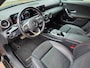 Mercedes-Benz A-klasse 180 Business Solution AMG Automaat BJ.2020 / Navi / Half Leer / Camera / Led / 18"Lmv !!