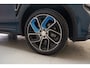 Lynk & Co 01 1.5 PHEV [ Panorama Navi Apple/Android Stoelverwarming ]