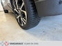 Toyota C-HR / C-HR+ 1.8 Hybrid First Edition Leder interiuer -trekhaak-Navigatie-Camera-4 seizoensbanden.