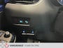 Toyota C-HR / C-HR+ 1.8 Hybrid First Edition Leder interiuer -trekhaak-Navigatie-Camera-4 seizoensbanden.