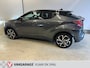 Toyota C-HR / C-HR+ 1.8 Hybrid First Edition Leder interiuer -trekhaak-Navigatie-Camera-4 seizoensbanden.