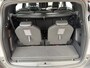 Peugeot 5008 1.2 Hybrid 136 GT 146PK AUTOMAAT | 7-persoons | Cruise Control | Climate Control | Schuif- kanteldak | 360 camera | Parkeersensoren rondom | BOM VOL MET OPTIES!!