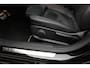 Mercedes-Benz A-klasse 220 Premium | Panoramadak | ACC | AMG Line | Stoelverwarming | 18” AMG | Getint Glas | Navigatie