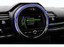 MINI Clubman 1.5 One D Chili Serious Business | Panoramadak | Automaat | Navigatie | Cruise Control | Airco | PDC | MINI Connected