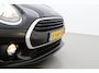 MINI Clubman 1.5 One D Chili Serious Business | Panoramadak | Automaat | Navigatie | Cruise Control | Airco | PDC | MINI Connected