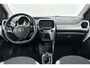 Toyota Aygo 1.0 VVT-i x-joy Compacte stadsauto die overal past en nergens om vraagt