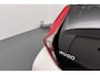 Toyota Aygo 1.0 VVT-i x-joy Compacte stadsauto die overal past en nergens om vraagt