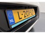 Toyota Aygo 1.0 VVT-i x-joy Compacte stadsauto die overal past en nergens om vraagt