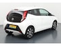 Toyota Aygo 1.0 VVT-i x-joy Compacte stadsauto die overal past en nergens om vraagt