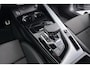 Audi A4 Avant 35 TFSI S edition Sportief silhouet met slimme rijhulp en digitale cockpit