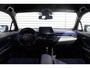 Toyota C-HR / C-HR+ 1.8 Hybrid Bi-Tone, Stoelverwarming, All-season Banden, Parkeersensoren voor en achter, BSM en Camera!