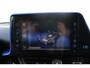 Toyota C-HR / C-HR+ 1.8 Hybrid Bi-Tone, Stoelverwarming, All-season Banden, Parkeersensoren voor en achter, BSM en Camera!