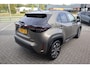 Toyota Yaris Cross 1.5 HYBRID DYNAMIC NL-AUTO 17"LMV APPLE/ANDROID LED-PAKKET PRIVACY-GLASS KEYLESS