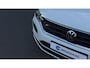 Volkswagen T-Roc 1.5 TSI Sport Business R | Panoramadak | Camera | Apple Carplay/Android Auto | Dodehoek | Stoelverwarming |