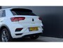 Volkswagen T-Roc 1.5 TSI Sport Business R | Panoramadak | Camera | Apple Carplay/Android Auto | Dodehoek | Stoelverwarming |