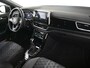 Volkswagen T-Roc 1.0 TSI R-Line Business | 1e eigenaar | Achteruitrijcamera | Martix-LED | Cruise contr adapt | Parkeer assistent | Climate control | Apple carplay Android auto | Stoelverw | DAB | 17"LMV