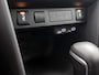 Toyota Yaris Cross 1.5 Hybrid 115 First Edition Comfort Pack | Dealer onderhouden | Stoel+stuurverwarming | Dodehoek detectie | parkeersensoren voor+achter | Navigatie | Climate Control | Cruise Control Adaptive | 1 sleutel aanwezig.