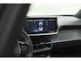 Peugeot e-2008 EV Allure Avantage 54 kWh | SOH 97,7% | 11 KW Lader | Apple Carplay | Parkeersensoren