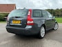 Volvo V50 2.4 Kinetic / Automaat / Airco / Cruise Control / Elektrische ramen /