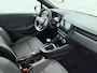 Renault Clio TCe 90 Intens | Navigatie | Parkeercamera | 17" lichtmetalen velgen |