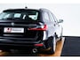 BMW 3-Serie Touring 330e Sport line - Elektrisch verwarmde voorstoelen - Sportstoelen - PDC voor/achter - Active Guard Plus - Cruise control -