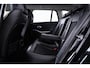 BMW 3-Serie Touring 330e Sport line - Elektrisch verwarmde voorstoelen - Sportstoelen - PDC voor/achter - Active Guard Plus - Cruise control -