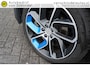 Lynk & Co 01 1.5 261PK! ORIGINEEL NEDERLANDS DEALER ONDERHOUDEN 4X PERF BANDEN 360CAMERA 6,6KWH LADER PANORAMADAK FULL LED 20INCH ADAPTIEVE CRUISE ANDROID/APPLECARPLAY NAVIGATIE STOELVERWARMING CLIMA PDC V+A ENZ...