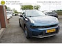 Lynk & Co 01 1.5 261PK! ORIGINEEL NEDERLANDS DEALER ONDERHOUDEN 4X PERF BANDEN 360CAMERA 6,6KWH LADER PANORAMADAK FULL LED 20INCH ADAPTIEVE CRUISE ANDROID/APPLECARPLAY NAVIGATIE STOELVERWARMING CLIMA PDC V+A ENZ...