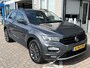 Volkswagen T-Roc 1.0 TSI Style / ADAPTIVE CRUISE/ PARKEER SENSOREN V+A/ CAMERA/ APP-CONNECT/ DAB/ CLIMA/ 17'' LMV