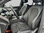 Mercedes-Benz EQC 400 4MATIC Business Solution AMG 80 kWh (NL-auto, Trekhaak, SfeerV, Camera, Luchtvering, Addapt Cruise, Etc)