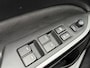 Suzuki Vitara 1.5 Hybrid Style 116PK AUTOMAAT Adaptieve Cruise | Parkeer sensoren| Metallic lak| 4 seizoen banden| Camera| Schuif en kanteldak| Navigatie| Stoel verwarming| Zeer netjes!