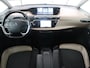 Citroën C4 Grand Picasso 1.6 e-THP Exclusive | Trekhaak | Panoramadak | 7-Zitplaatsen | Lane-keeping | Dodehoek ASS | Half Leder | Stoelverwarming | Camera | Climate control