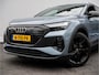 Audi Q4 e-tron 35 Launch edition 55 kWh SOH 91% Trekhaak/ Stoelverwarming/ Camera/ 20" Lmv/ Navigatie Apps/ Carplay/ Cruise control/ Full led