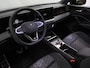 Volkswagen Tiguan 1.5 eHybrid R-Line Edition | Massagefunctie Voor | Stoelverwarming | Plug-in  | 360° Camera | Panoramadak | Dodehoekdetectie |