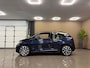 BMW i3 Basis 120Ah 42 kWh * Panoramadak / Navigatie / Camera / 19" LM Velgen / NL Auto *