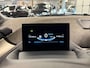 BMW i3 Basis 120Ah 42 kWh * Panoramadak / Navigatie / Camera / 19" LM Velgen / NL Auto *